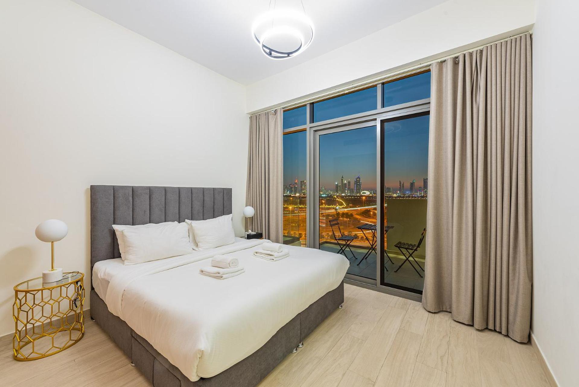 Ferienwohnung Cozy & Convenient 1Br Haven In Al Jaddaf Dubai Exterior foto