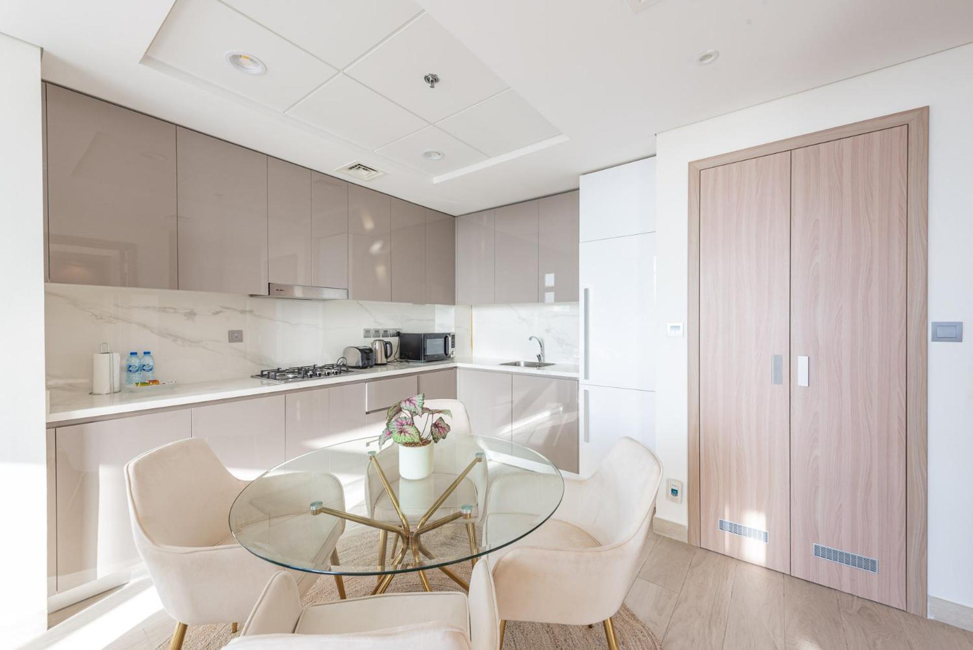 Ferienwohnung Cozy & Convenient 1Br Haven In Al Jaddaf Dubai Exterior foto